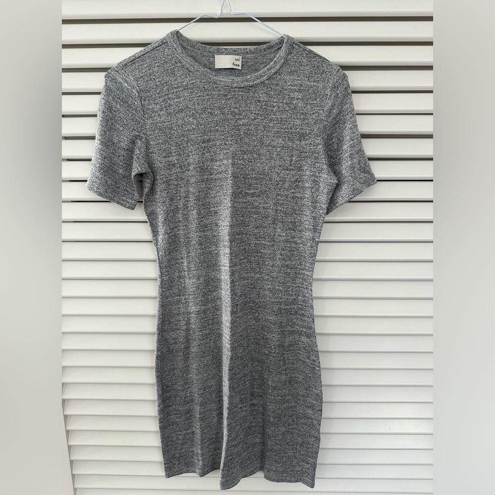 Wilfred Heather Gray Knit Top